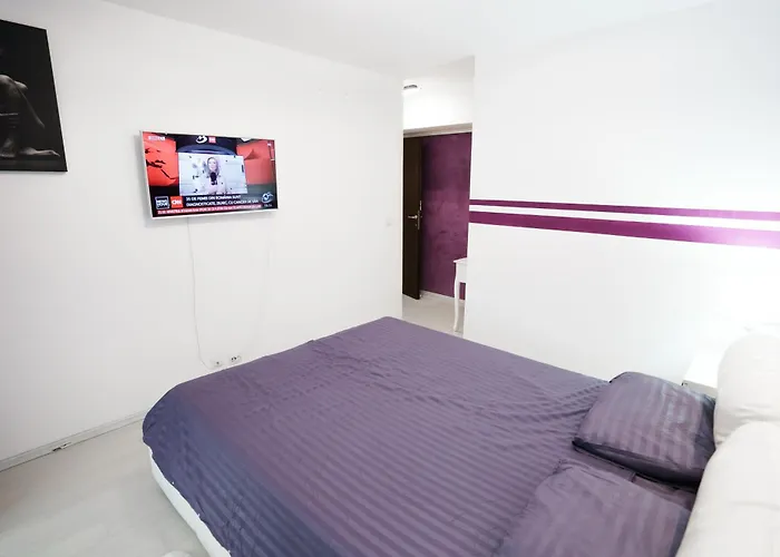 Luxury - Promenada *